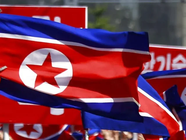 Bendera Korea Utara (Korut). Foto : AP Photo/Cha Song Ho.